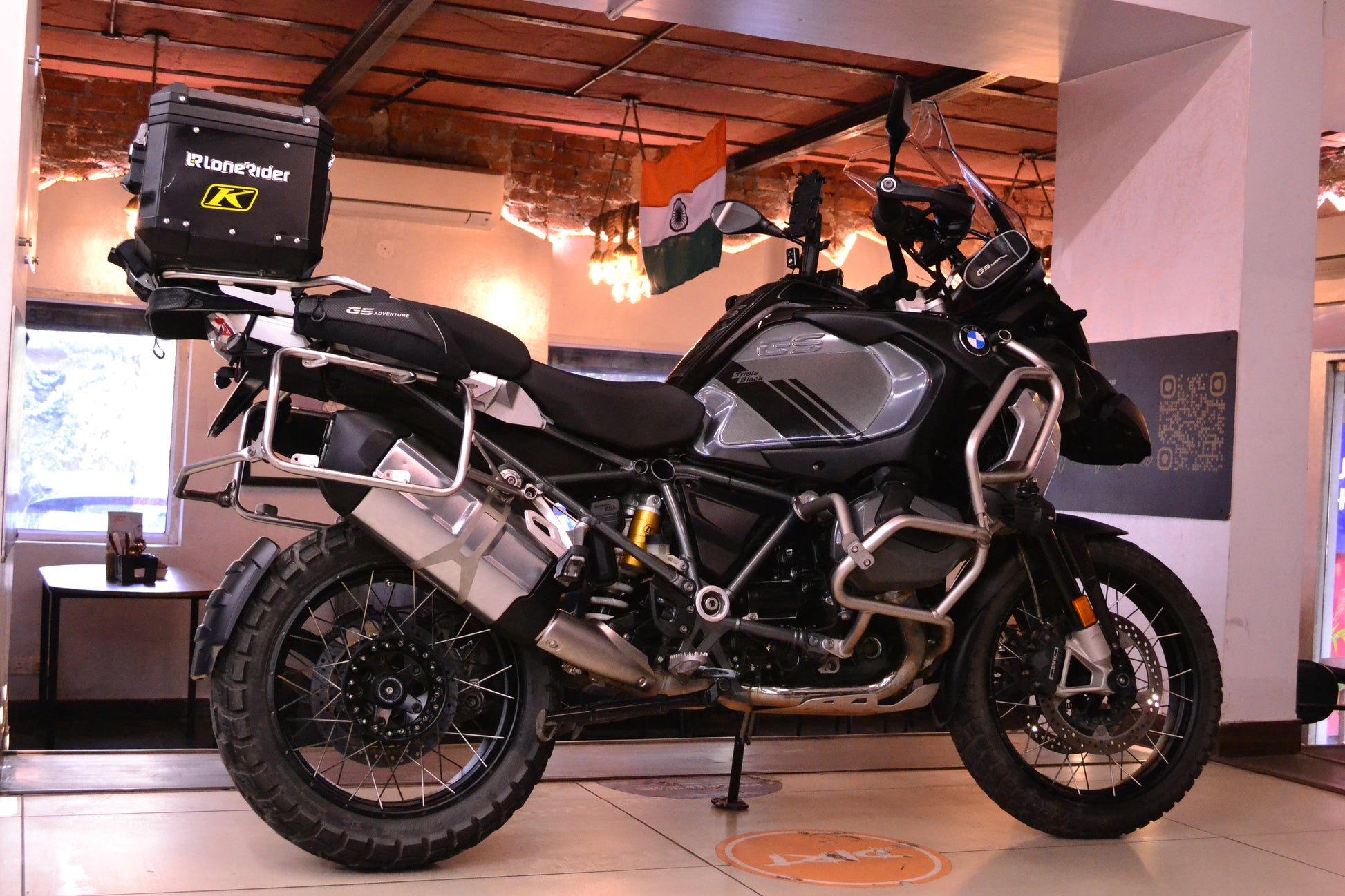 BMW R 1250 GS HP avec accessoires - MOTO AXE Algérie