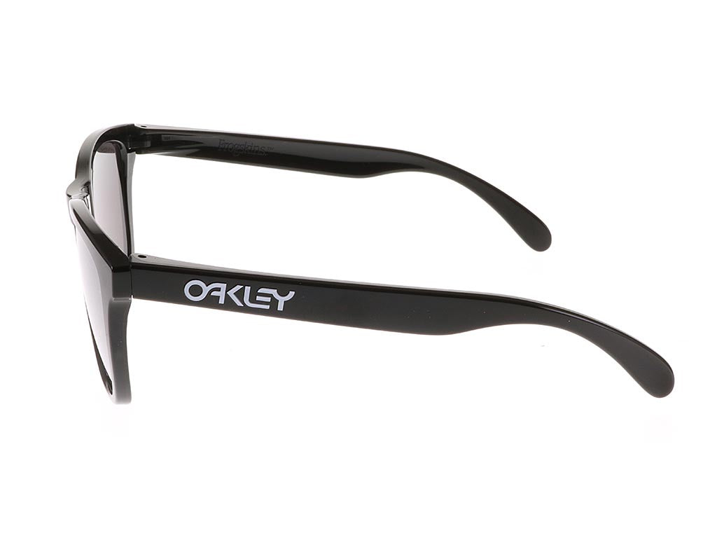 Oakley Sunglasses SALE | Shop Oakley's online today | Catch.com.au