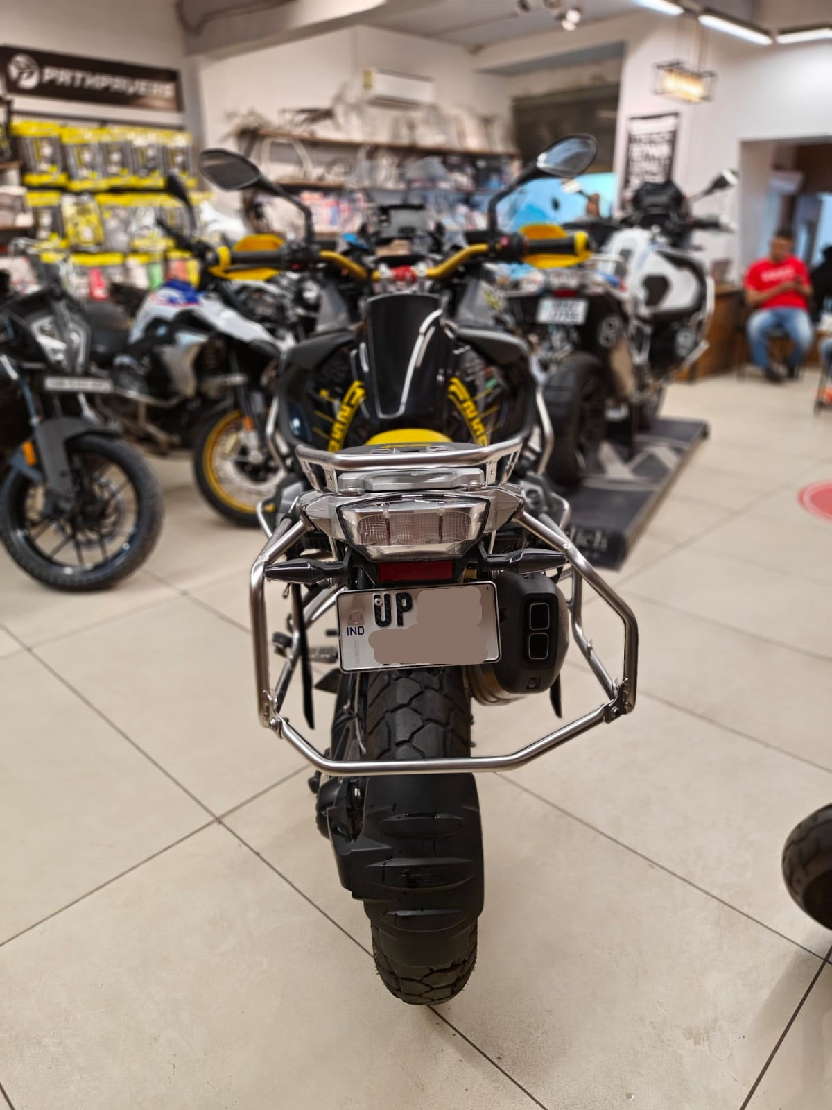 R1250gsa store 40th anniversary